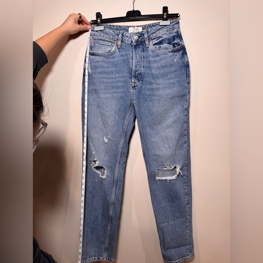 We The Free Distressed Blue Jeans Size 26 - Picture 10 of 11